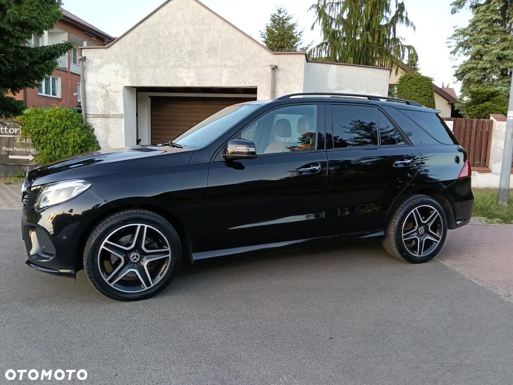Mercedes-Benz GLE - 10