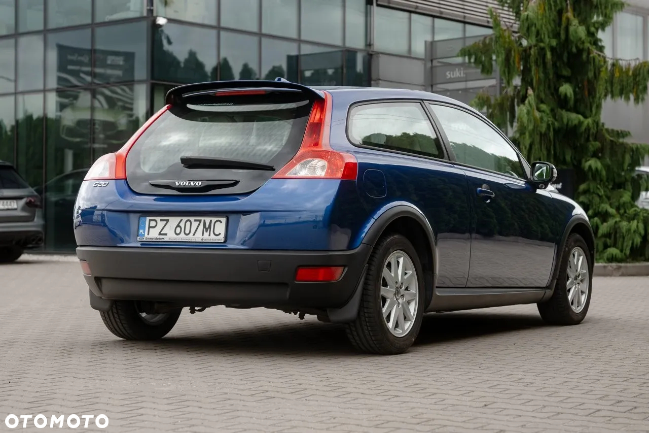 Volvo C30 1.6D Summum - 29