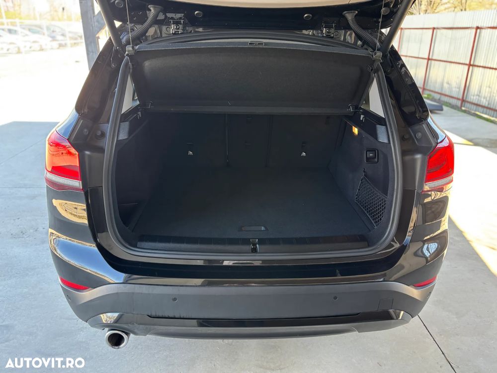 BMW X1 - 11