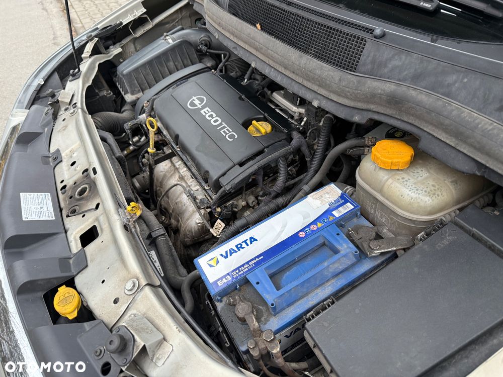 Opel Zafira 1.8 Family Plus - 34