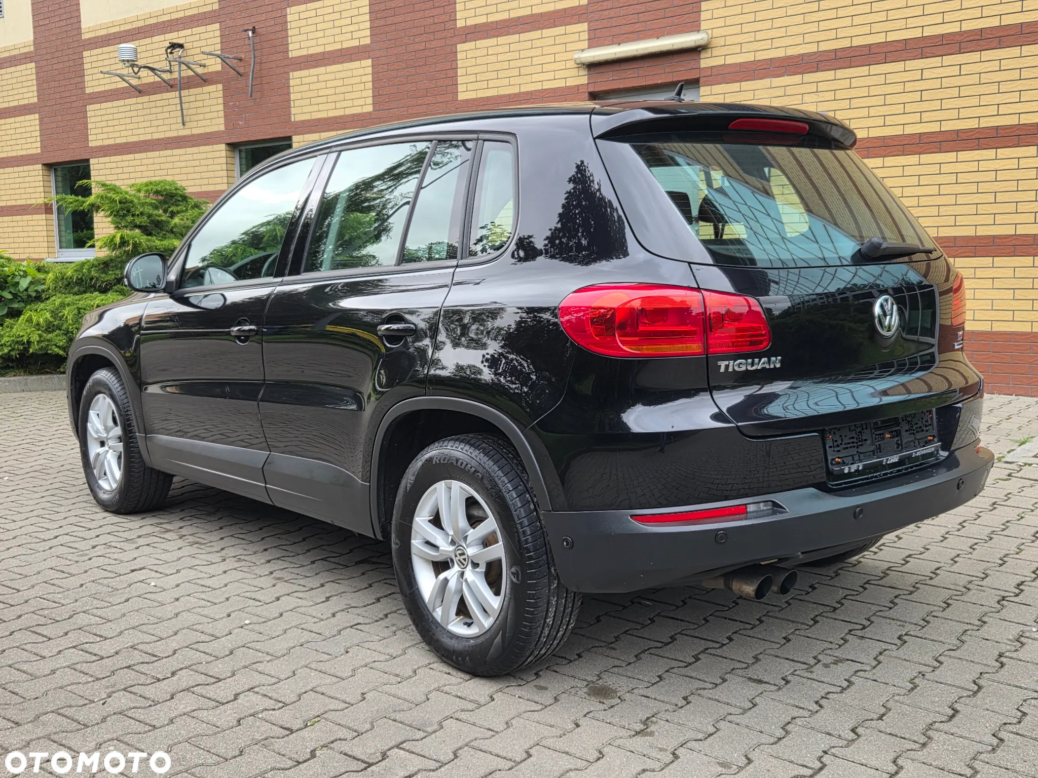 Volkswagen Tiguan 1.4 TSI BlueMotion Technology Exclusive - 11