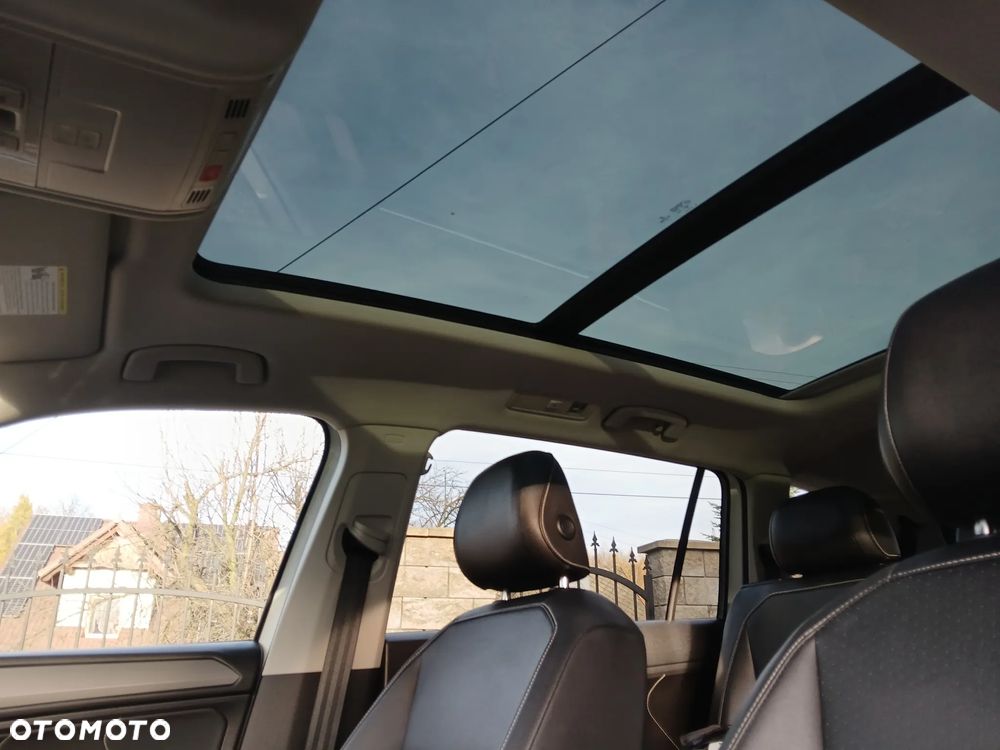 Volkswagen Tiguan Allspace - 13