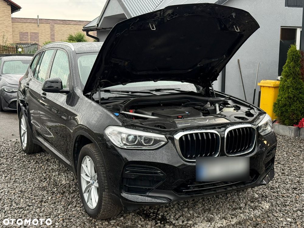 BMW X3 xDrive20i Advantage - 6
