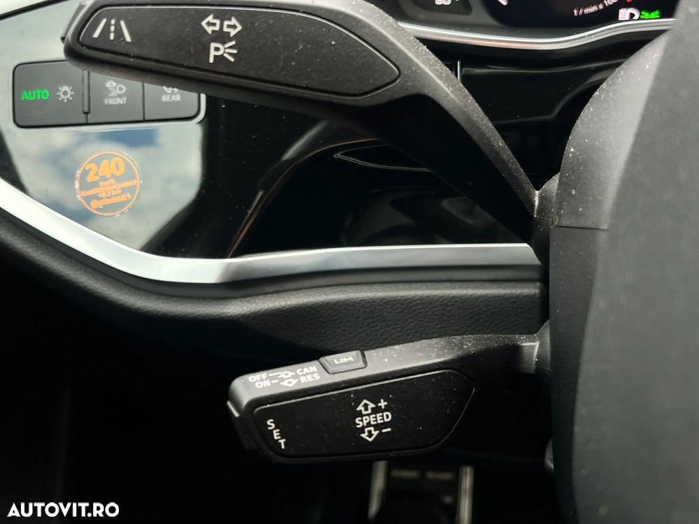 Audi Q3 2.0 40 TFSI S tronic quattro - 17