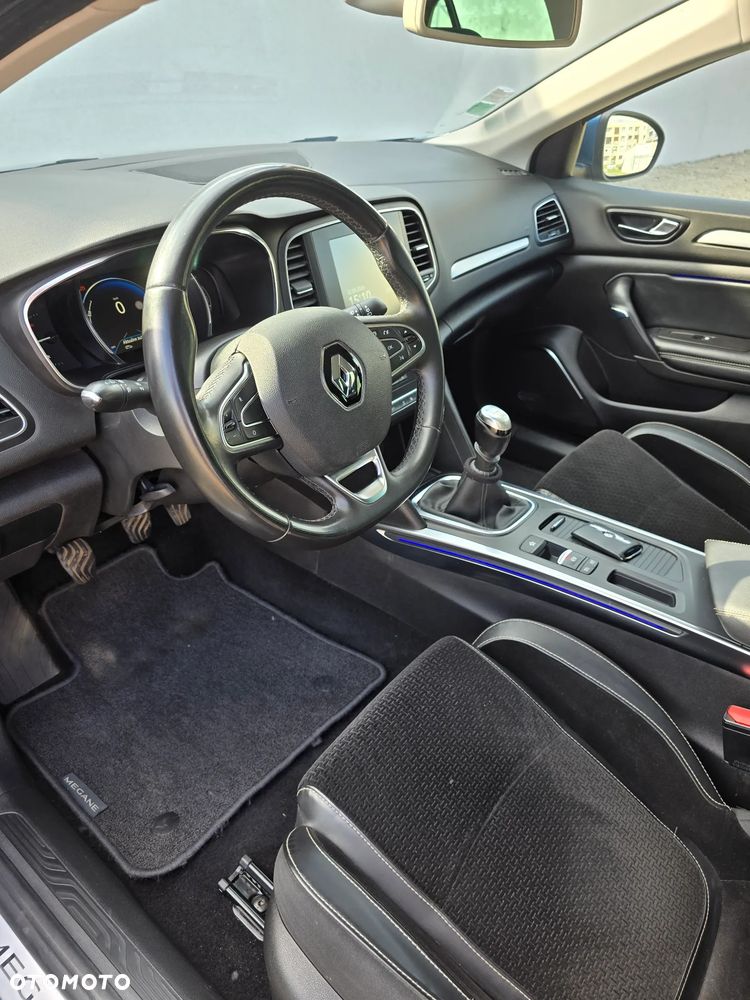 Renault Megane ENERGY dCi 130 Start & Stopp Bose Edition - 18