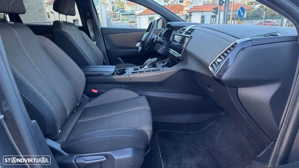 DS DS7 Crossback 1.5 BlueHDi Bastille+ EAT8 - 19