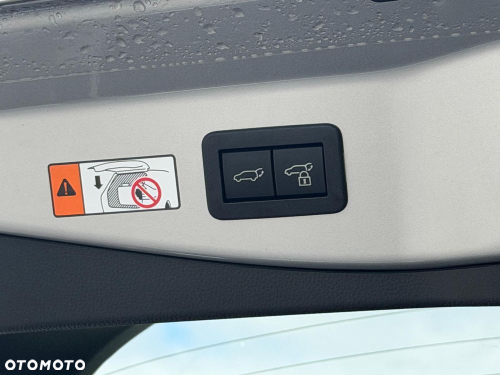 Toyota C-HR 1.8 Hybrid Active - 22