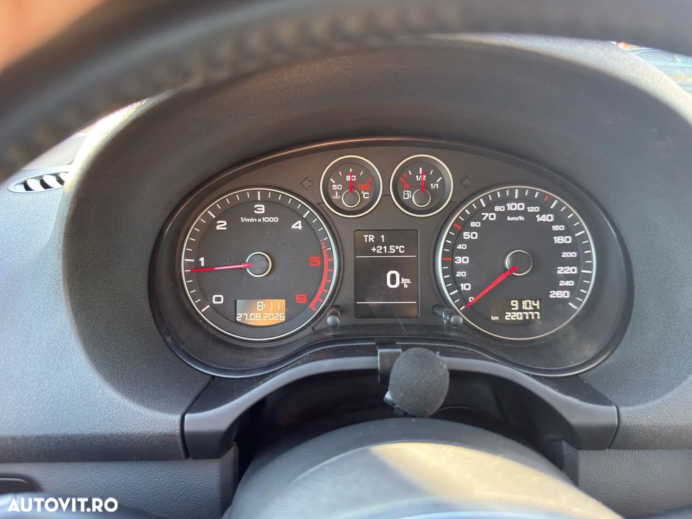 Audi A3 Sportback 2.0 TDI Ambiente - 6