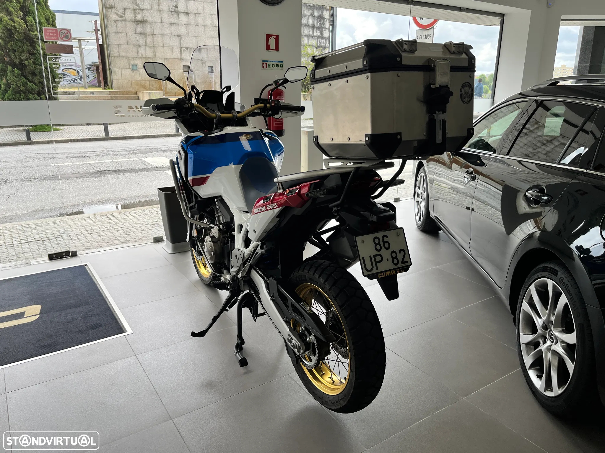 Honda Africa Twin Adventure Sport Manual - 2