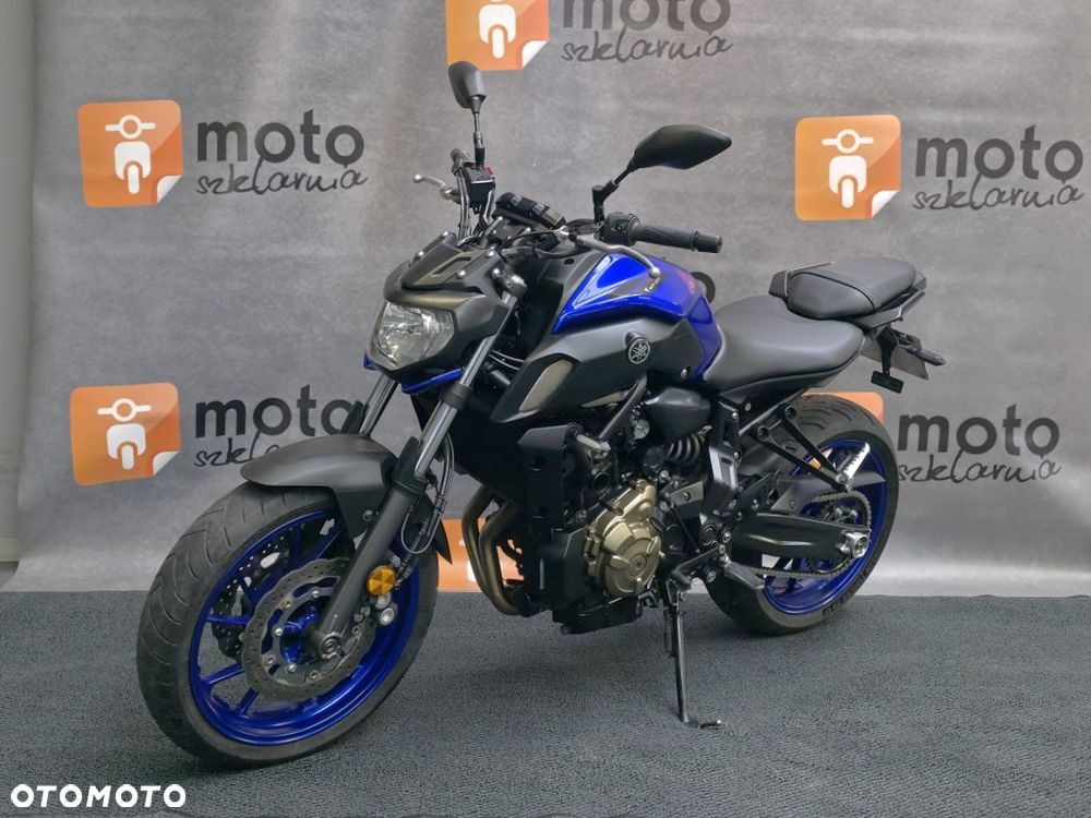 Yamaha MT - 3