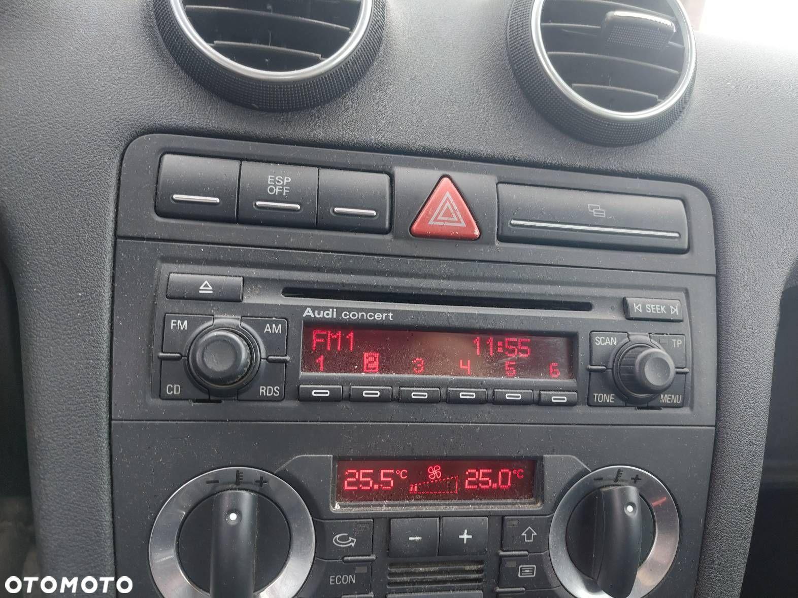 RADIO ODTWARZACZ AUDI A3 8P CONCERT - 1