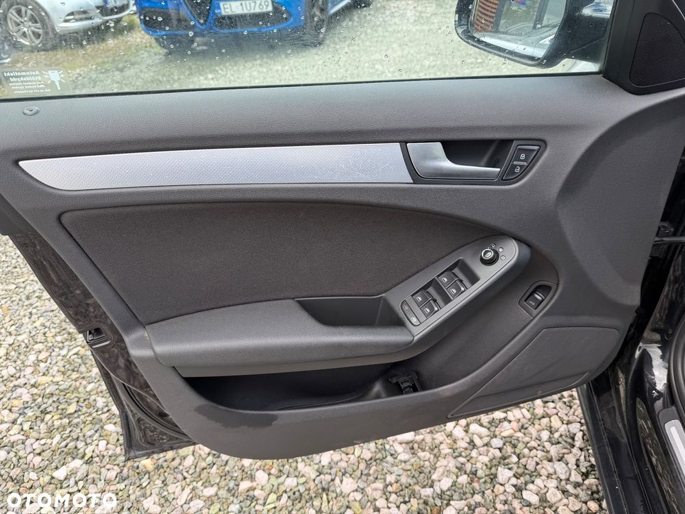 Audi A4 Limousine 2.0 TDI DPF quattro Attraction - 26