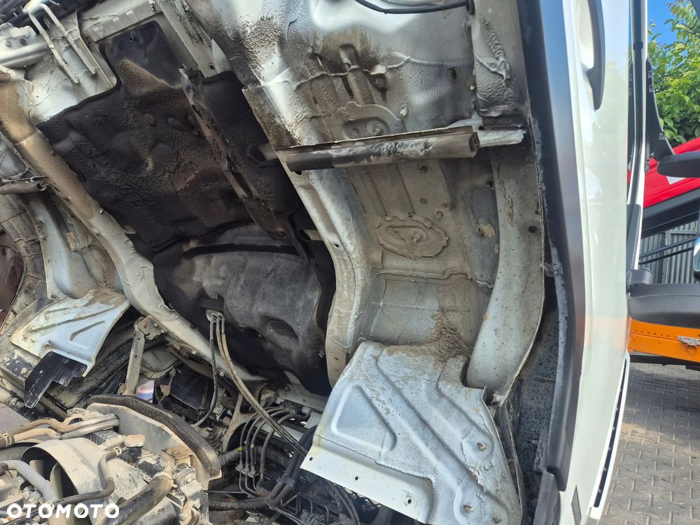 Nissan NISSAN NT 500 ATLEON 35C15 WYWROTKA KIPER 3.40 SPROWADZONY - 17