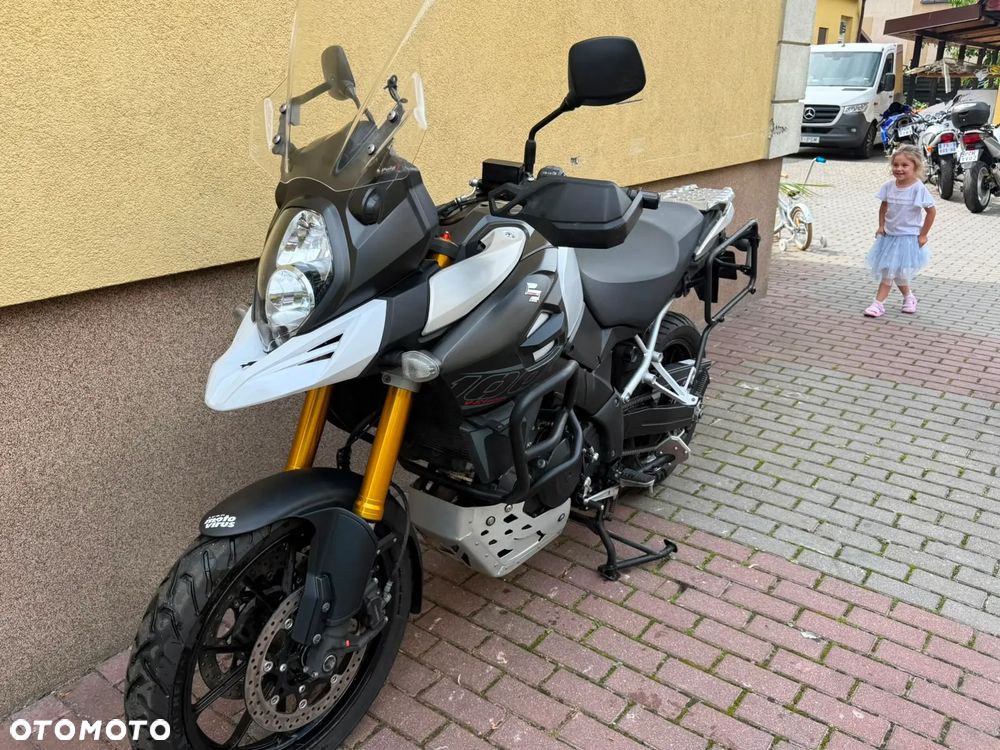 Suzuki DL - 9