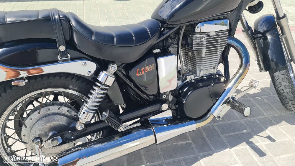 Suzuki LS 650 CHOPER - 7