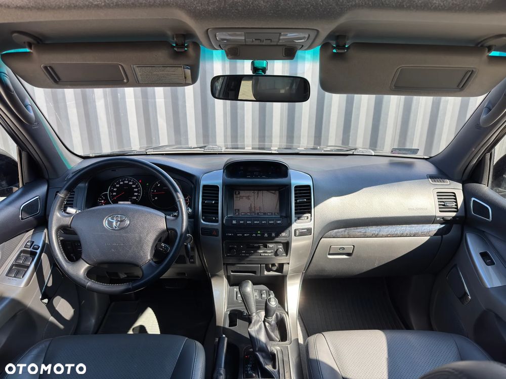 Toyota Land Cruiser 3.0 D Luna - 24