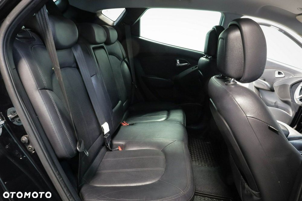 Hyundai ix35 - 23