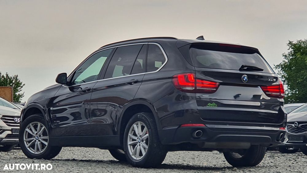 BMW X5 xDrive30d Sport-Aut. - 5