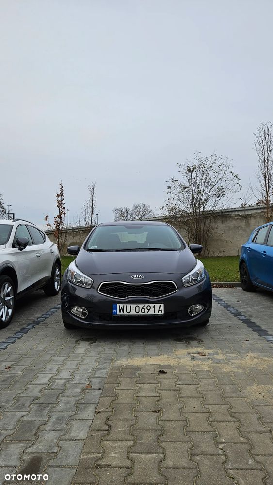 Kia Ceed 1.6 CRDi M - 4