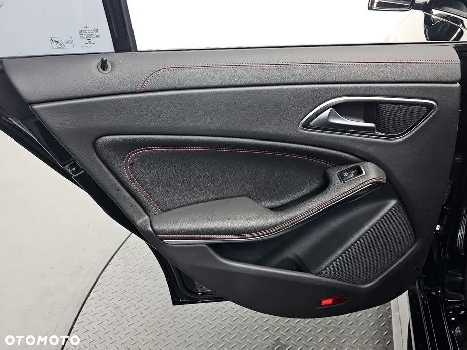 Mercedes-Benz CLA - 18