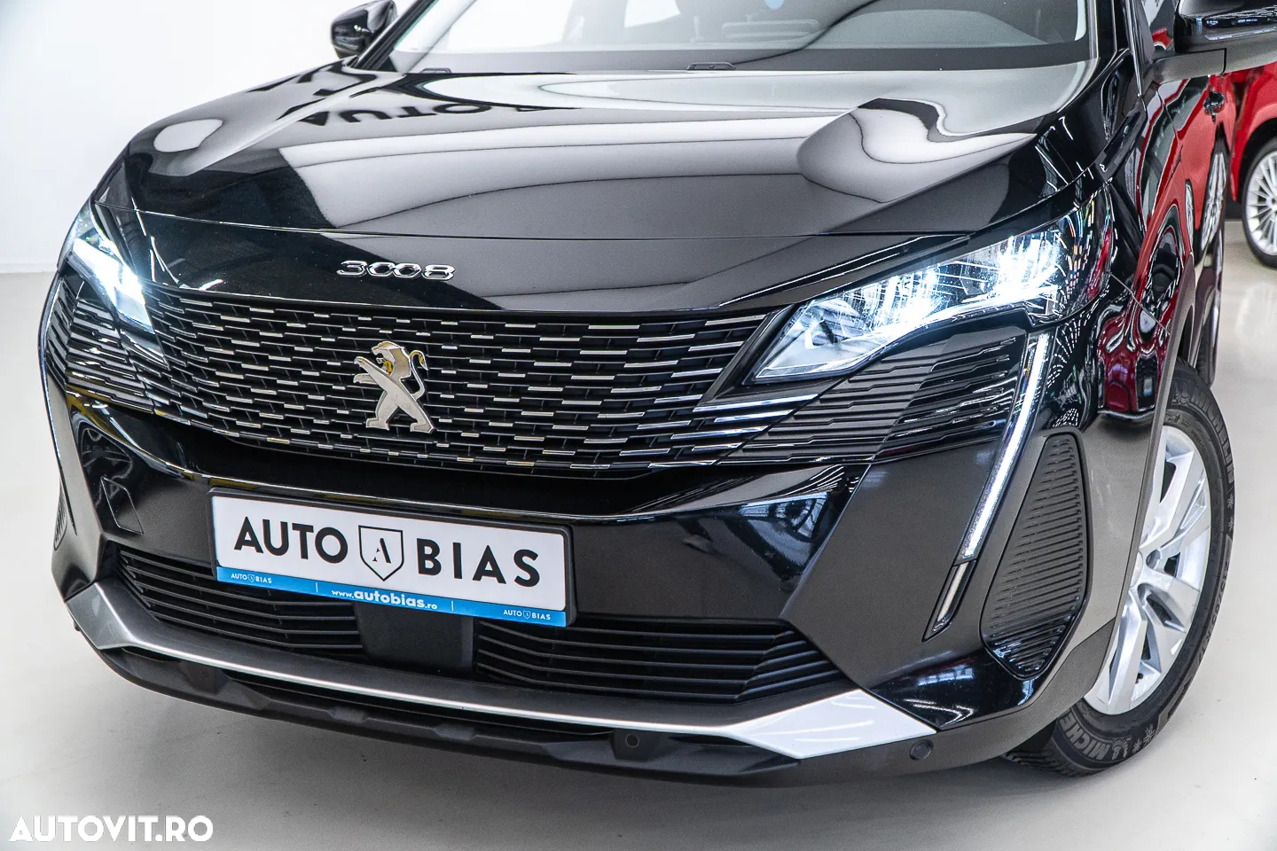 Peugeot 3008 PureTech 130 Stop & Start GPF EAT8 Allure - 11