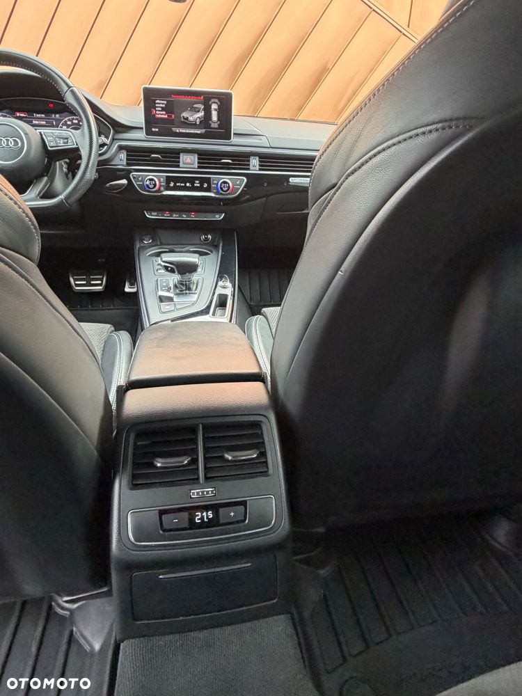 Audi A4 Avant 2.0 TDI Quattro S tronic - 19