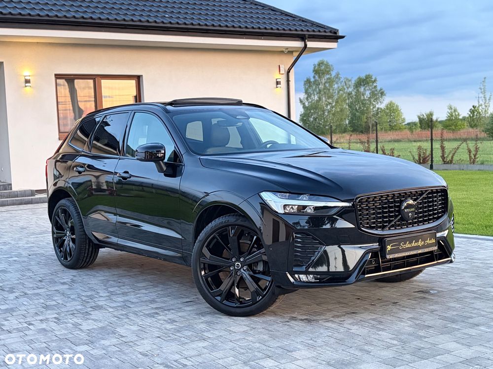 Volvo XC 60 B5 B AWD Plus Black Edition - 5