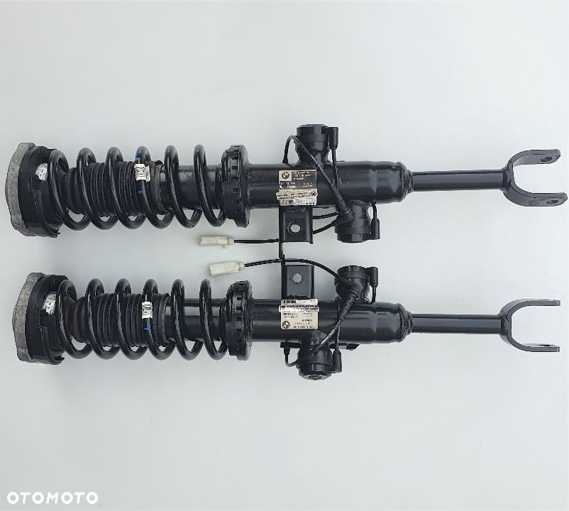 BMW F10 F11 AMORTYZATOR PRZÓD P/L 6863120 6863119 2WD - 1