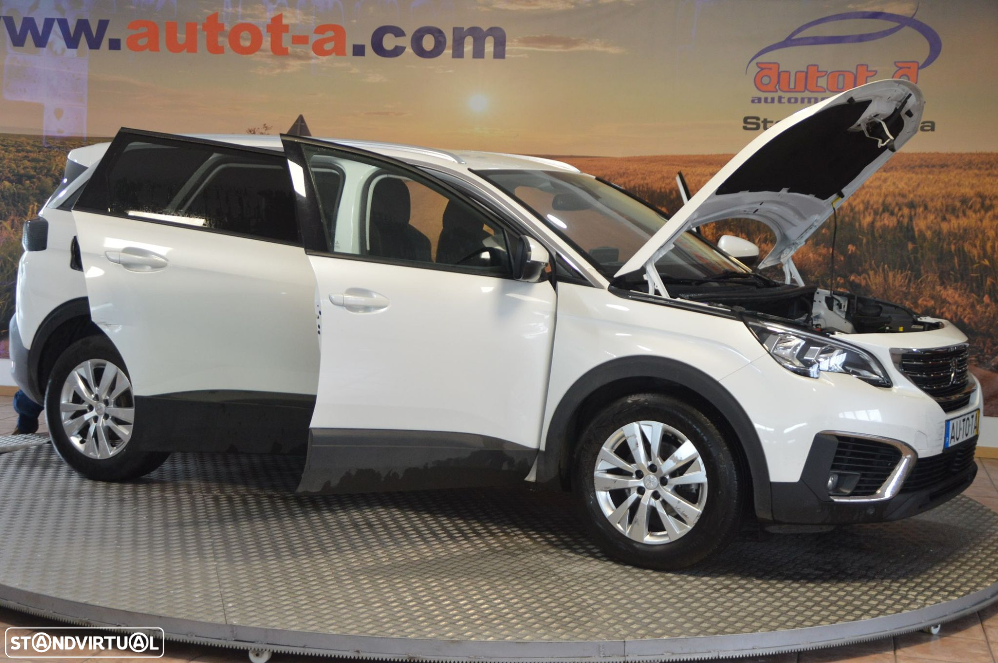 Peugeot 5008 1.2 PureTech Allure EAT6 - 15