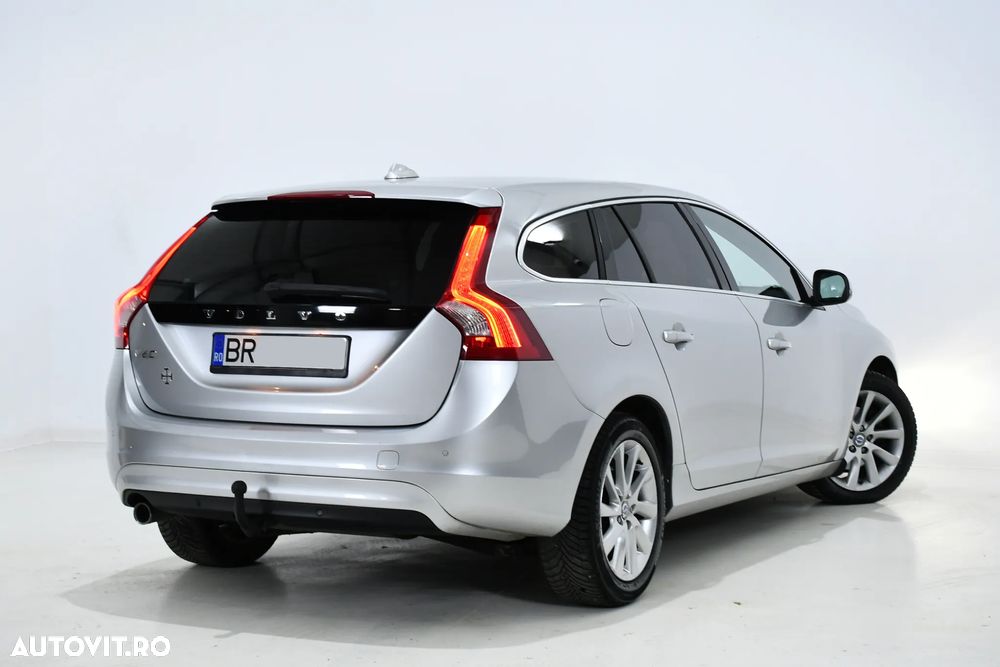 Volvo V60 D2 Start-Stop Momentum - 6