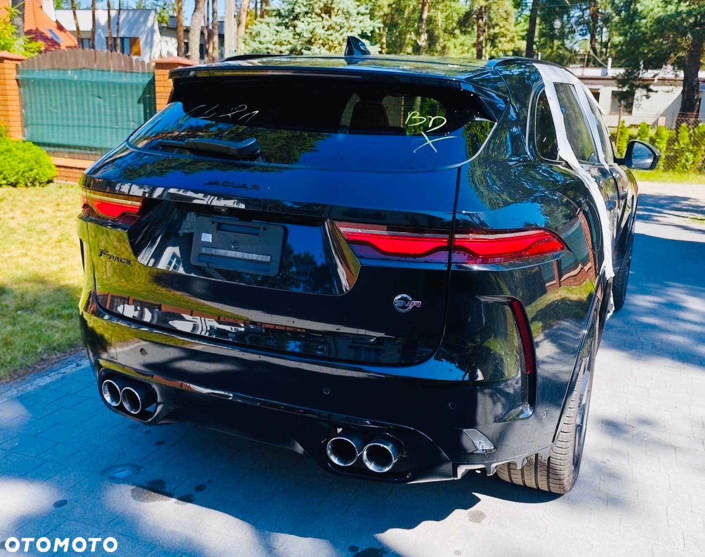 Jaguar F-Pace 5.0 V8 P550 AWD SVR - 8