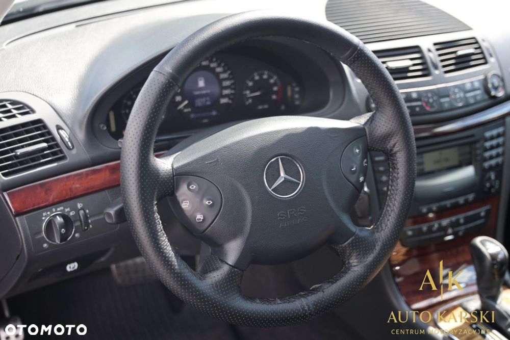 Mercedes-Benz Klasa E - 20