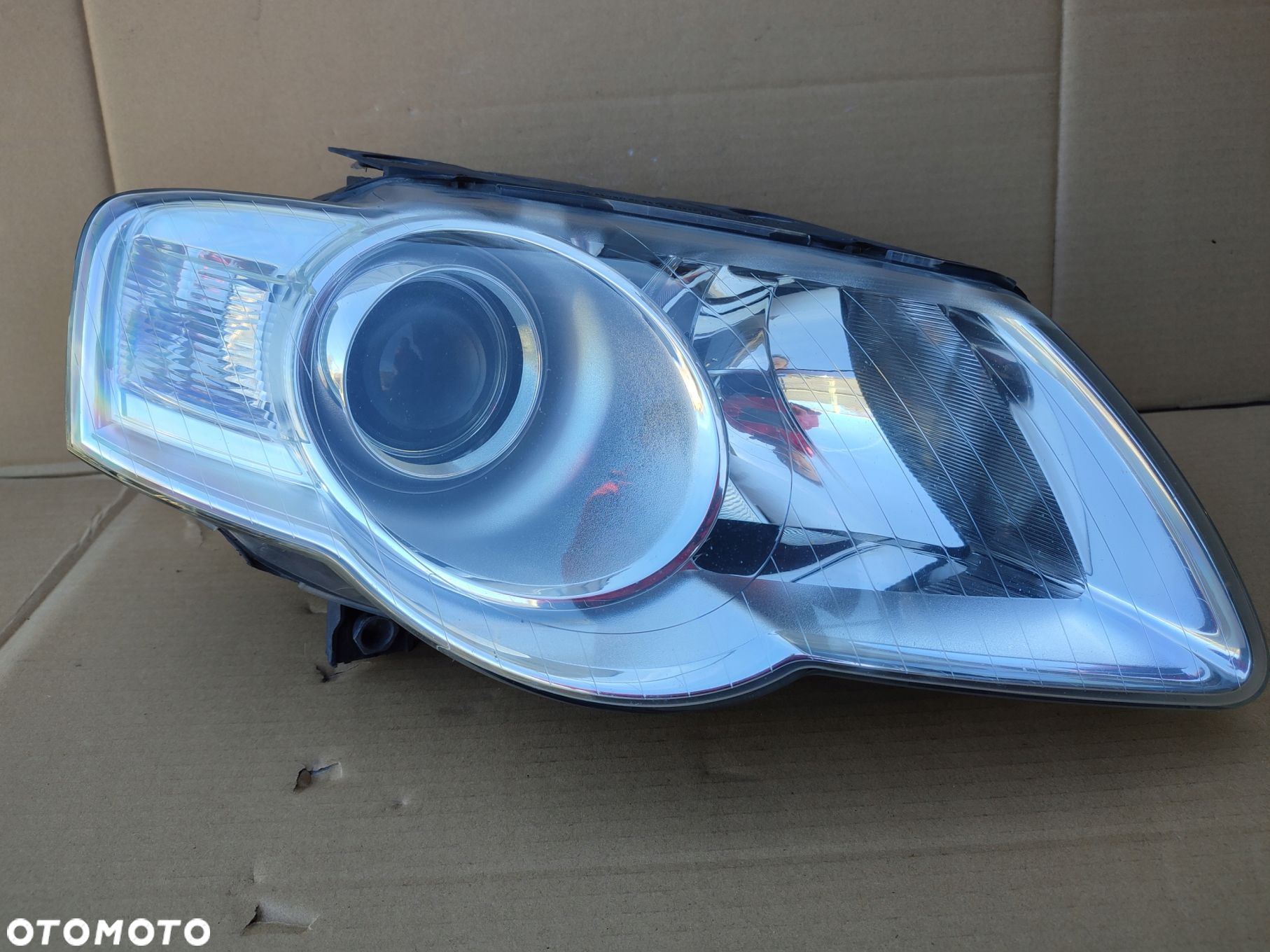 Lampa prawy przód VW PASAT B6 3C0941006AB EUROPA - 1