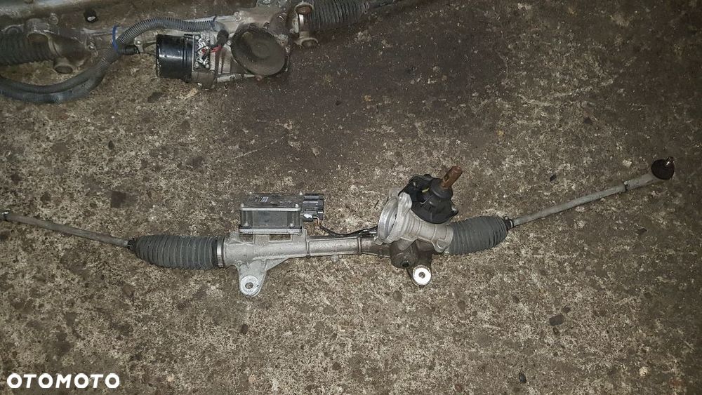 smart fortwo przekładnia kierownicza bez silniczka 6700008832