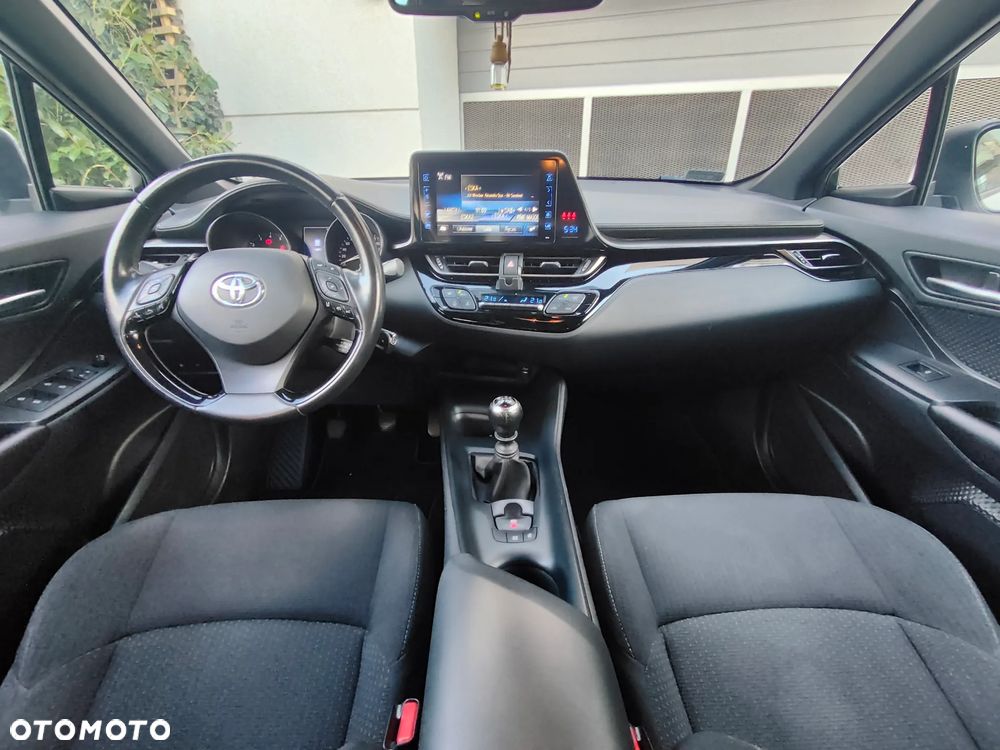 Toyota C-HR 1.2 T Comfort - 13