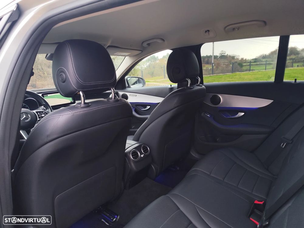 Mercedes-Benz C 300 de Avantgarde - 10