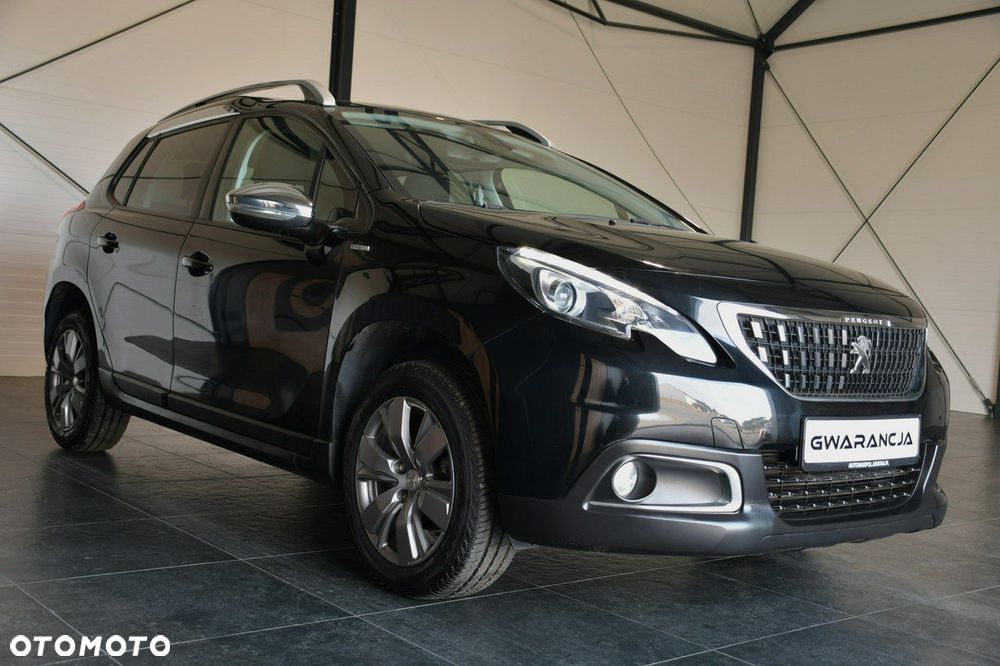 Peugeot 2008 1.2 Pure Tech Style - 5