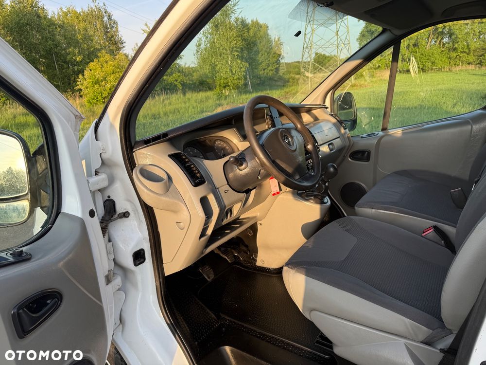 Opel Vivaro - 7