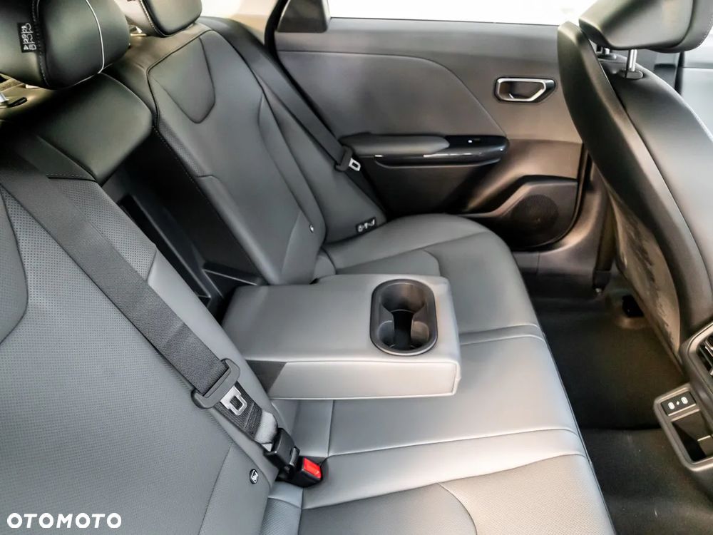 Kia K4 1.6 T-GDI L - 16