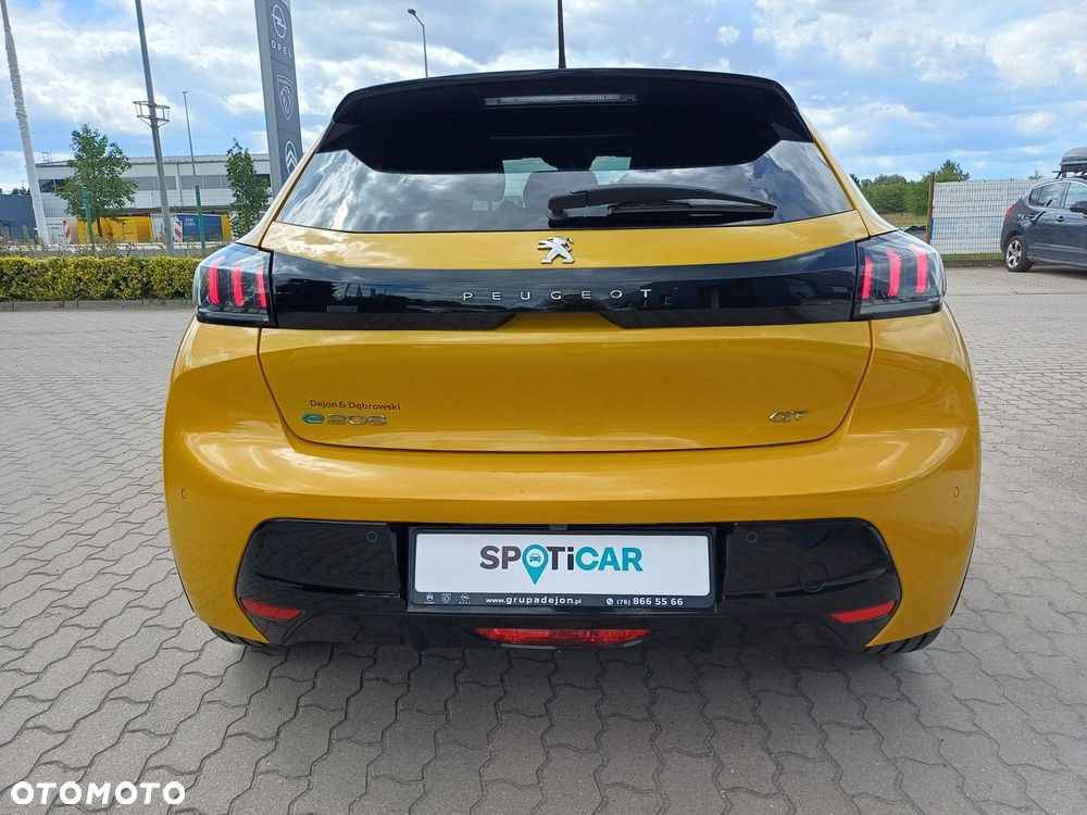 Peugeot 208 - 3