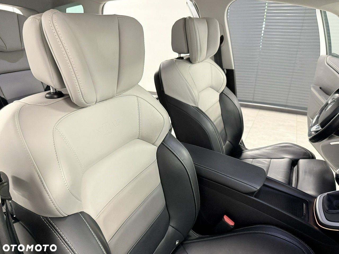 Renault Scenic ENERGY dCi 130 INITIALE PARIS - 27