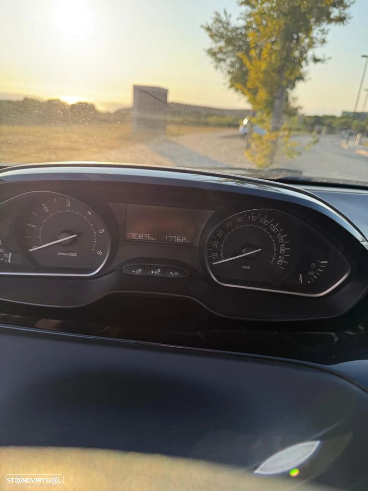 Peugeot 208 1.6 BlueHDi Access - 6