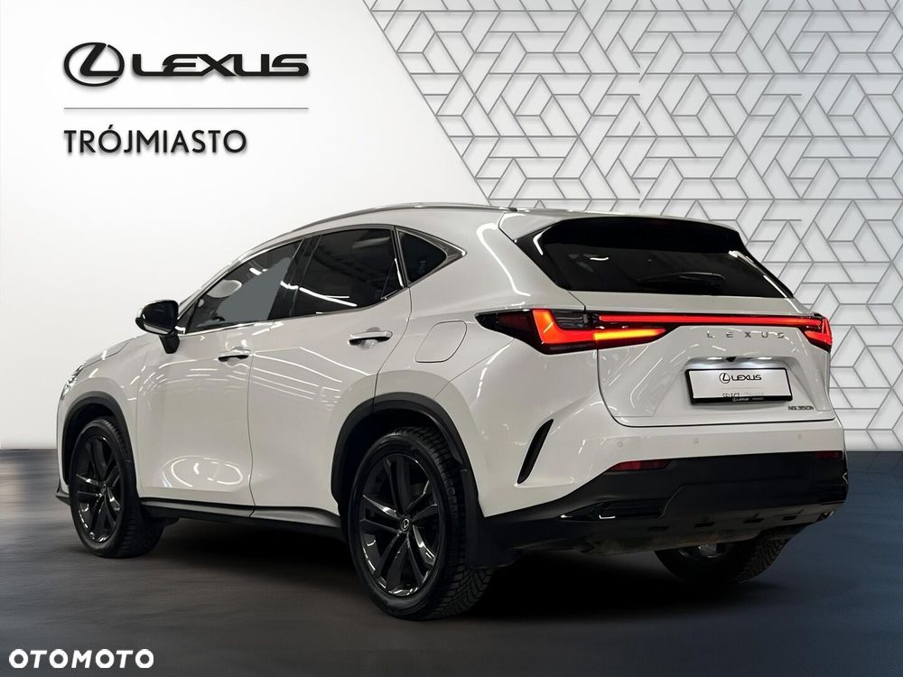 Lexus NX 350h Prestige AWD - 4