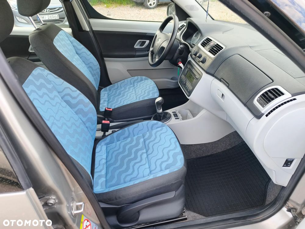 Skoda Roomster 1.4 16V Style - 14