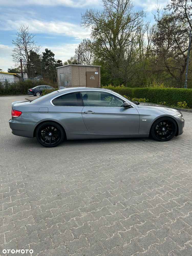BMW Seria 3 330i xDrive - 3