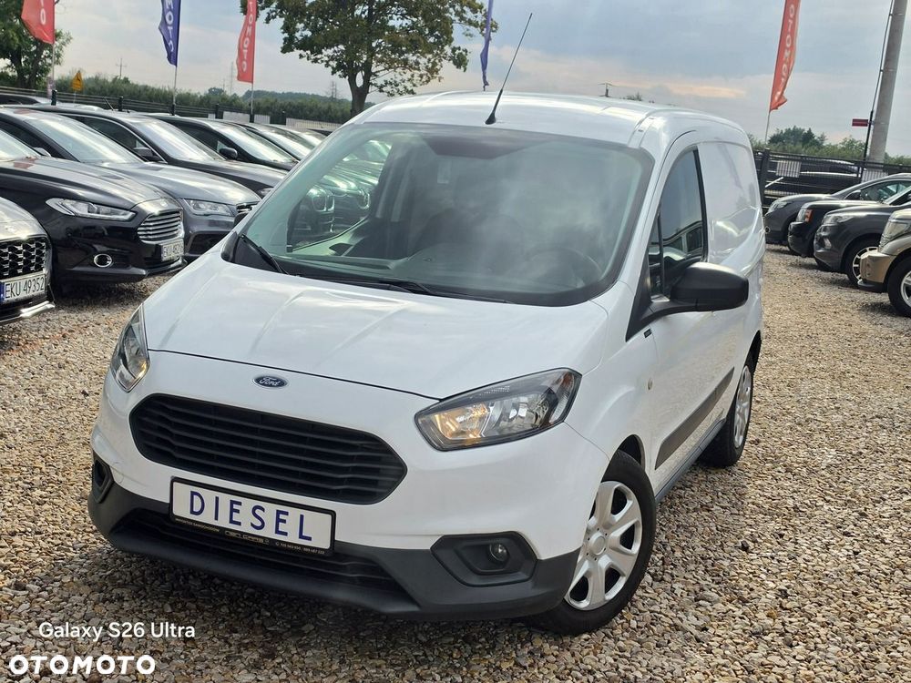 Ford Transit Courier - 3