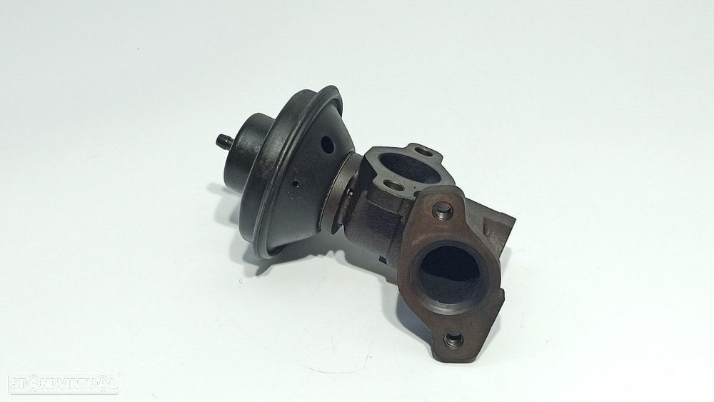 VáLVULA EGR SSANGYONG RODIUS XDI - 1