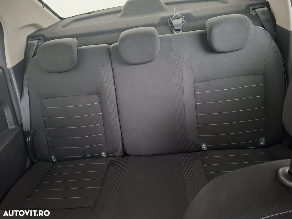 Dacia Logan - 8