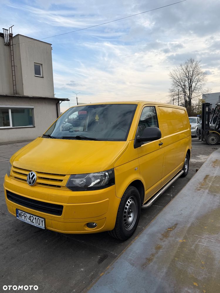 Volkswagen Transporter - 1
