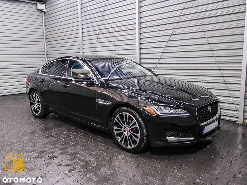Jaguar XF 35t AWD Prestige - 6